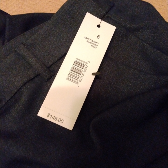 NWT Tahari navy blue slacks. Size 6. "Sandra" style. SALE!! - Picture 2 of 6